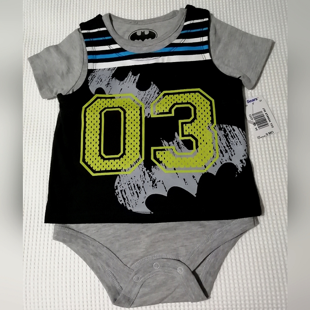 🔥SALE🔥 Batman DC Comics Baby Boy's Onesie with Tank Top NWT Sizes 6-9M, 9-12M